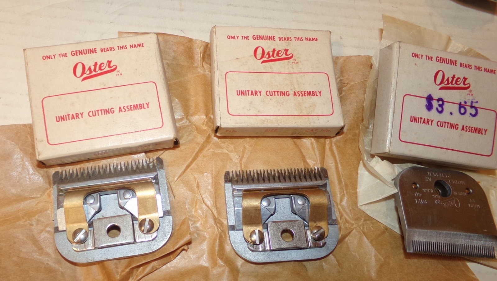 Oster Vintage A-2 A2 Animal Clipper with Extra Heads & New Blades LOT
