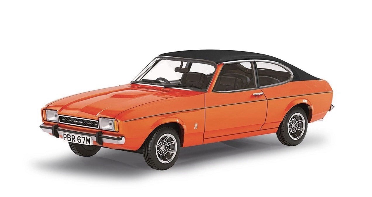 New Boxed VA15401 Corgi 1:43rd Scale Ford Capri Mk.2 3 Litre Ghia Model.