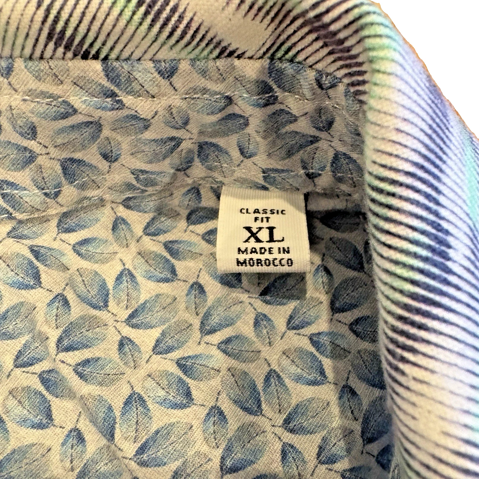 Robert Graham Shirt Men's XL Button Up Abstract Short Sleeve Classic Fit Cotton - product detail image 10