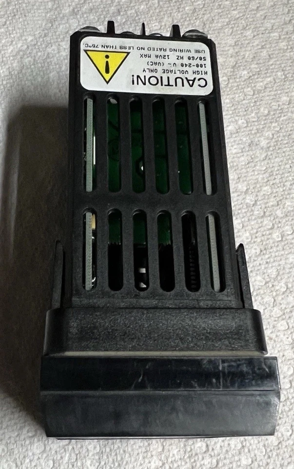 Watlow 93AA-1CD000RG038590 Temperature Controller  - NOS - Image 2 of 4