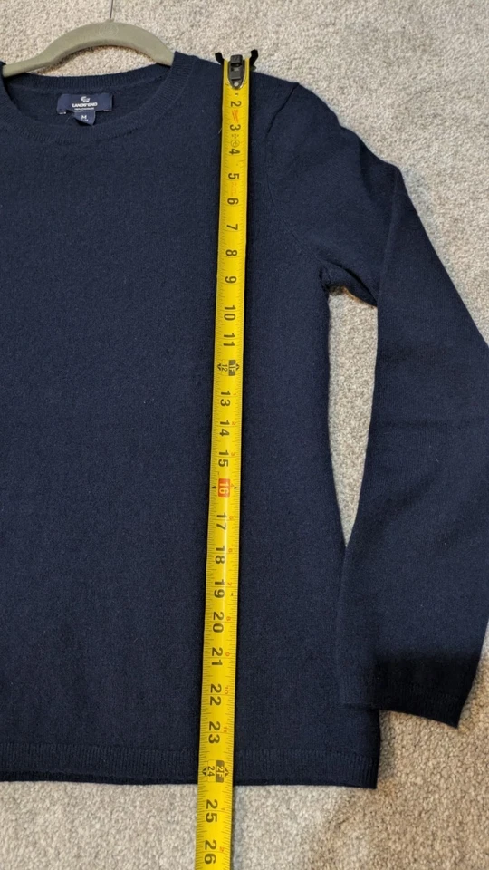 Suéter Lands End para mujer 100 % cachemir mediano azul marino silencioso cápsula de lujo Foto 4 de 4