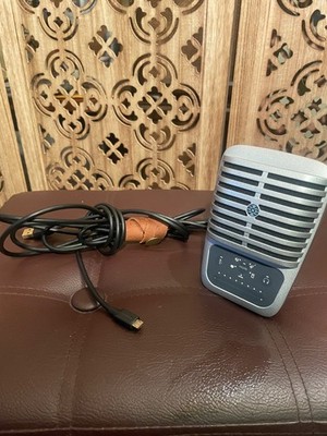 Shure MV51 Motiv Digital Large-Diaphragm Condenser Microphone