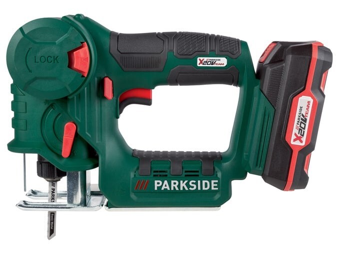 Scie sauteuse et sabre sans fil Parkside pour aménager votre abri de jardin en bois