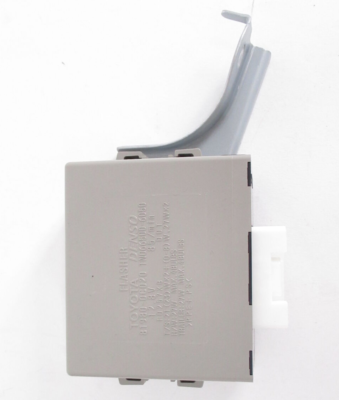 Genuine OEM Toyota 81980-0C020 Turn Signal Flasher 07-18 Tundra 08