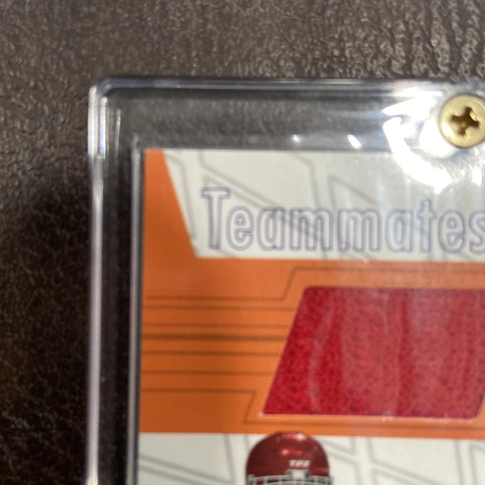 Steve Yzerman, Dominik Hasek, Brendan Shanahan 2001 Parkhurst Triple Jersey #/80 - Image 3 of 4