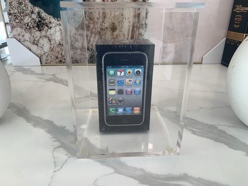 RARE RARE PIECE OF HISTORY APPLE IPHONE 3Gs - BLACK 8 GB FACTORY SEALED! - 第 2/7 張圖片
