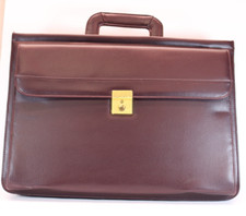 Vtg Heritage Vinyl Portfolio Attache Briefcase Side Secretary Incl. Key Burgundy