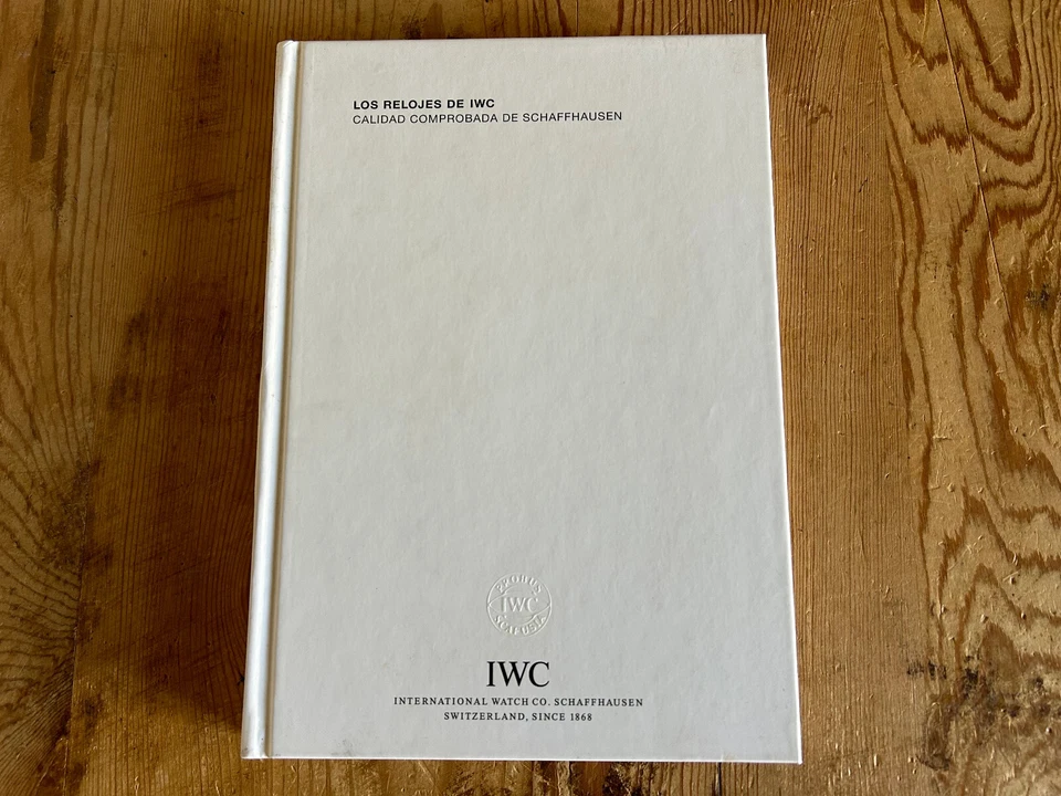 IWC Catalogue - IWC Watches - 2003 2004 Edition - Spanish - Image 2 of 4