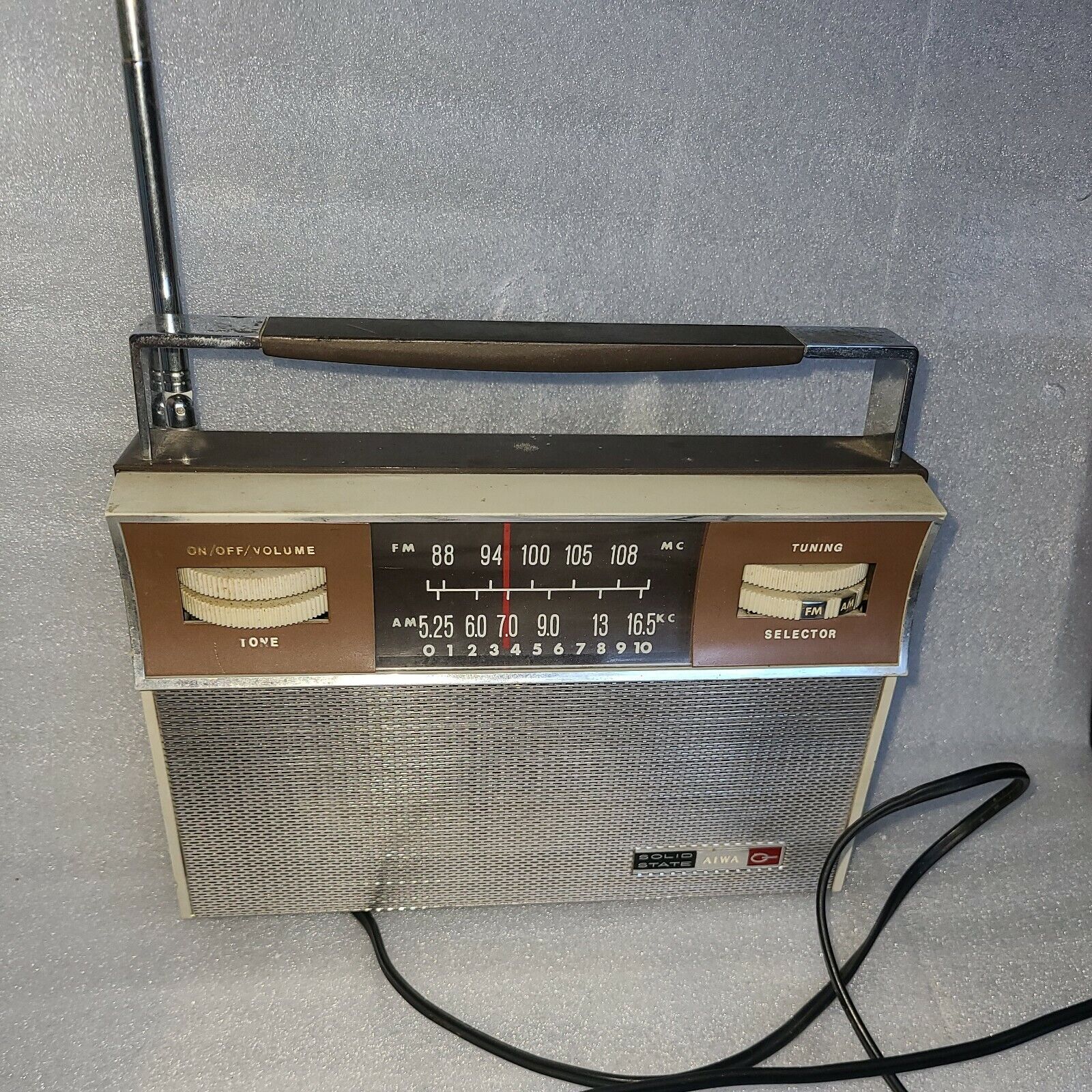 Foto 1 di 10