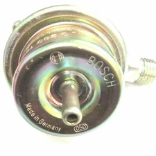 BOSCH PR76 NEW Fuel Injection Pressure Regulator Made in Germany Saab 900/9000