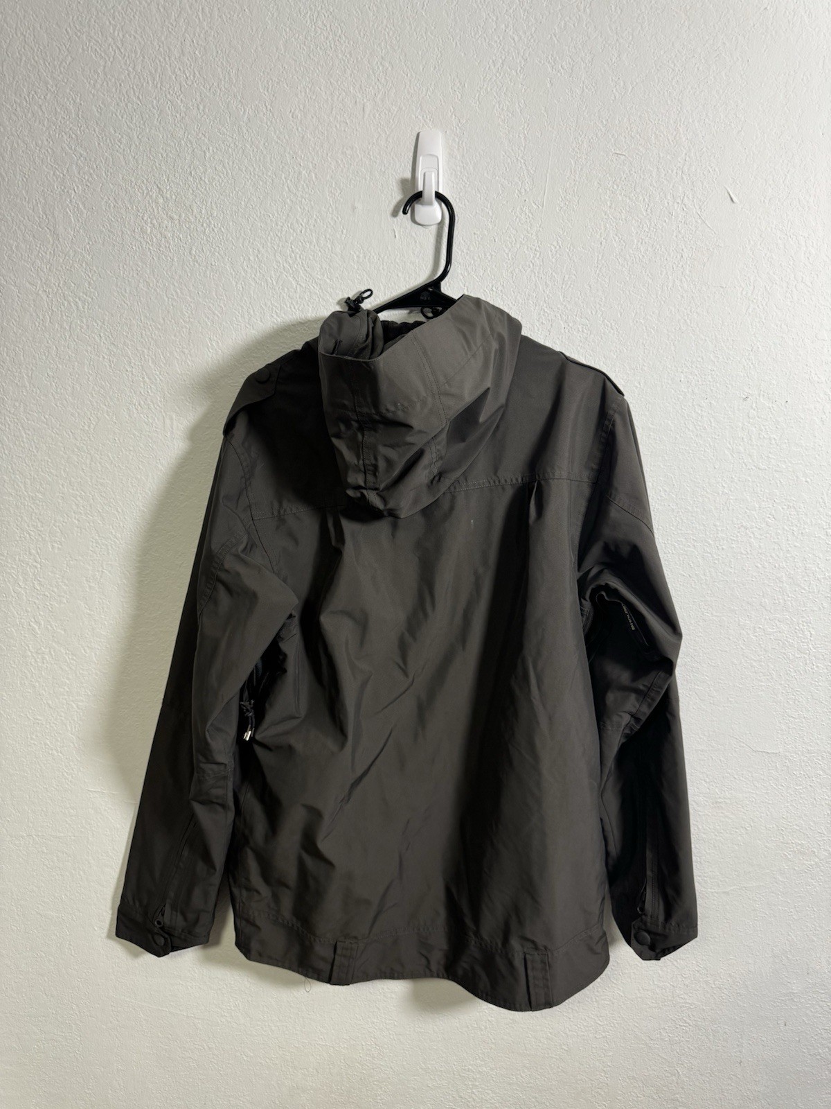 Holden Grey Performance Jacket Size Medium - image 5