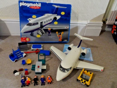 Playmobil ancien contrôle de sécurité avion suivez moi taxi bagages 5726 3172 rare - Photo 1/4