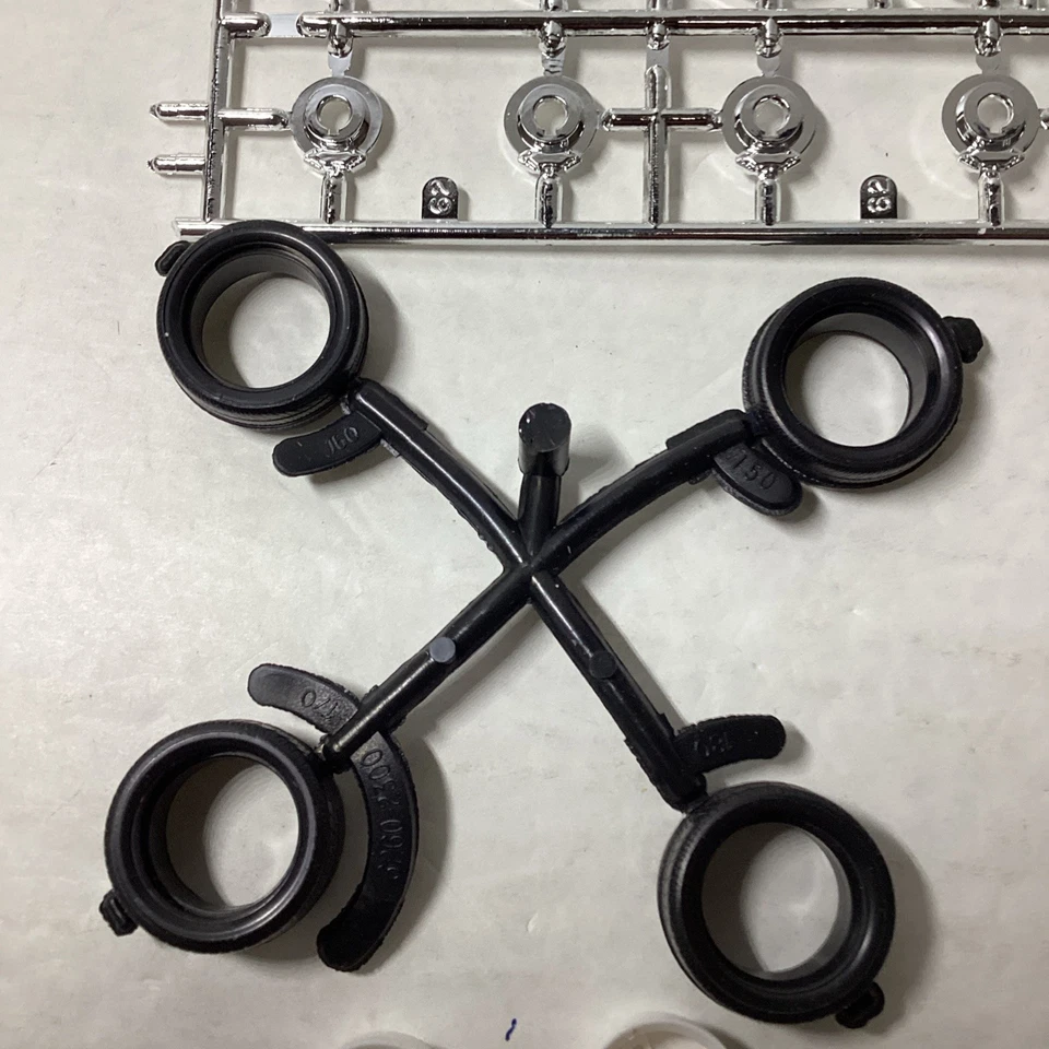 AMT/ERTL, Dodge, Viper Tires and Wheels, , Tires and Wheels, Scale. 1/24 - Image 3 of 4