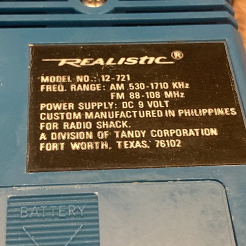 Vintage Realistic AM/FM Pocket Radio Model 12-721 | Blue | Tested & Working | 9V - Picture 8 of 10