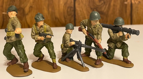 1/32 plastic WWII US soldiers in Battle Uniform HaT Marx Airfix