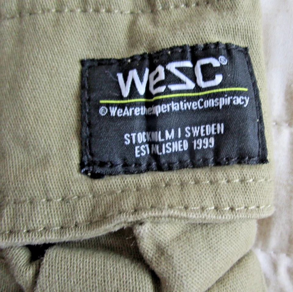 Wesc Unisex CARGO Jogger Pants, GREEN, size men's XL, women's XXL DRAWSTRINGS - Imagem 3 de 4