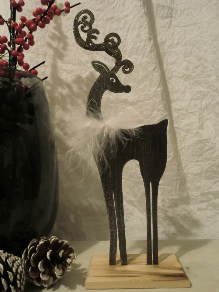 Rentier VESLA 32 cm Metall silber, Weihnachtsdeko, Deko Rentier Holzsockel - Bild 3 von 3