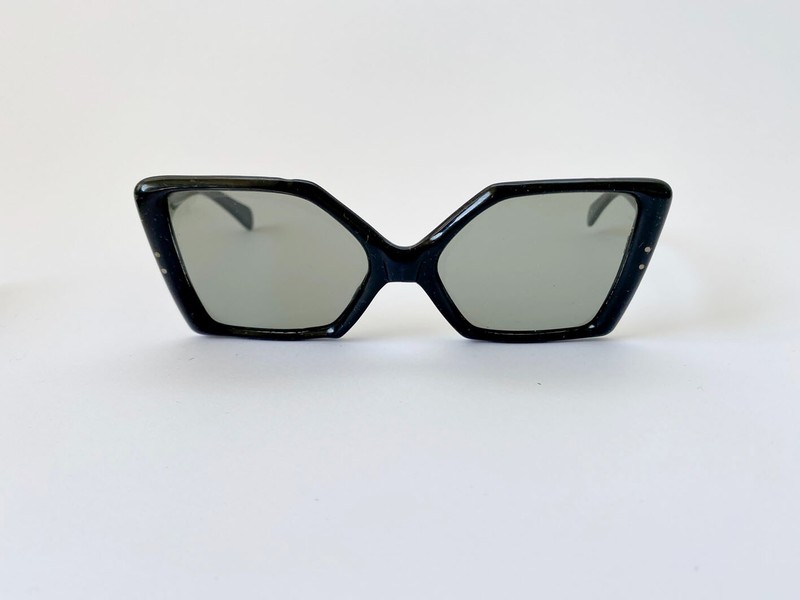 ⭕ 60s Vintage Unusual Shape Black Sunglasses : France avant garde alien rave 90s