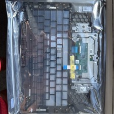 Dell Pro14 PC142504LA poggiapolsi con trackpad - parte senza WCPMG - nuovo