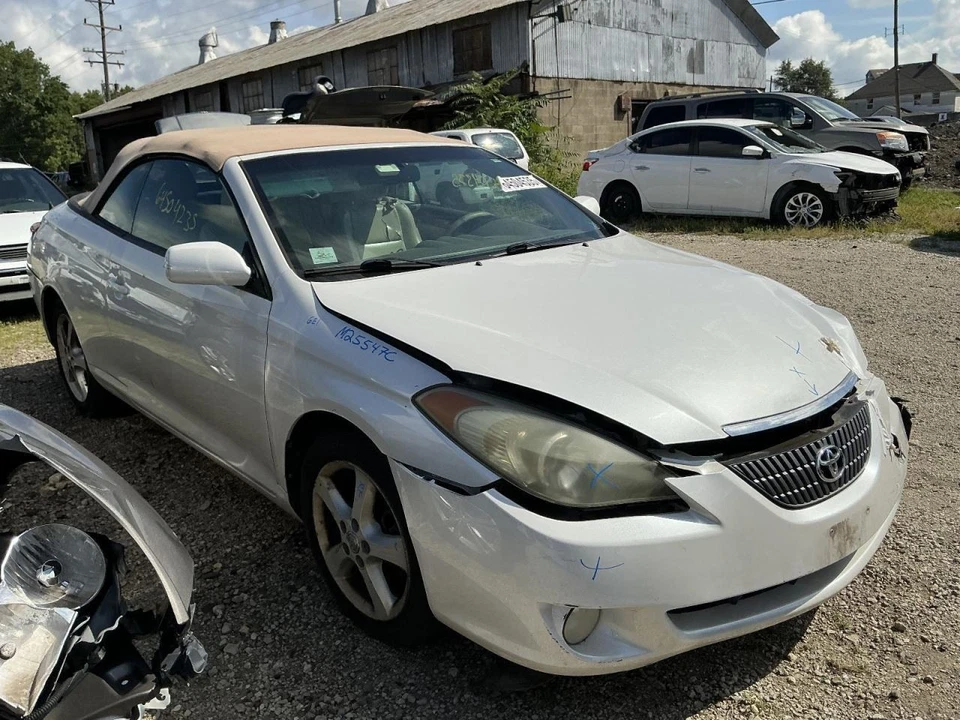 Radiator 6 Cylinder Fits 04-08 SOLARA 859438 - Изображение 2 из 4