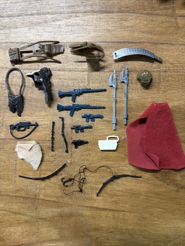 Star Wars Vintage Weapons, Accessories, parts Lot Of Over 20