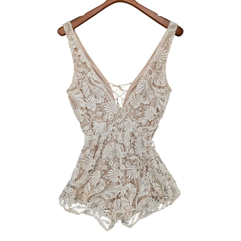 Mameluco Winston Blanco Crochet Mujer Crema Macramé Sin Mangas Forrado 3" Talla XS Foto 2 de 4