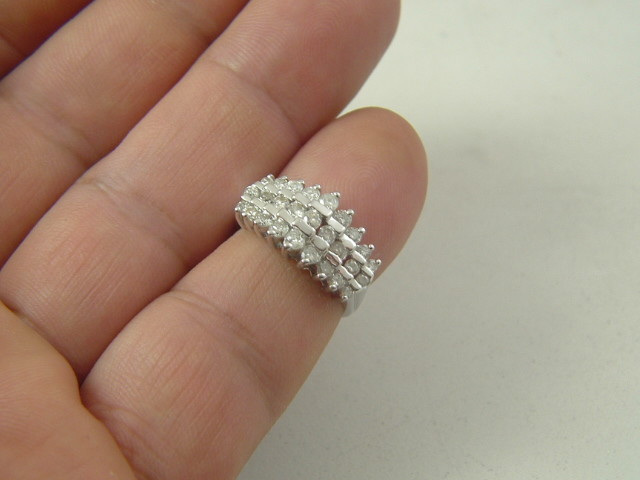 10 karat diamond pyramid ring 10K white gold 3 row 3/4 carat