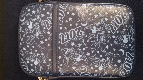 Disney Parks 2017 Sorcerers Apprentice Mickey Mouse youth Smartphone carry case - Picture 3 of 5