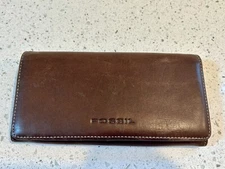 FOSSIL Leather Vintage Style Wallet Clutch w/Pull-Out Checkbook Cover - NICE!