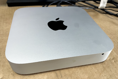 Mac Mini (Late 2014) 2.6GHz Dual Core Intel Core i5, 8GB, 1TB