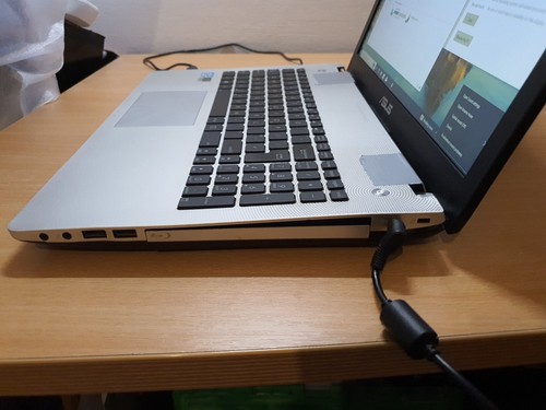Asus N56VM i7 3610QM 2.3ghtz Laptop 8gb RAM 2GB Geforce GT 630m - Afbeelding 8 van 19