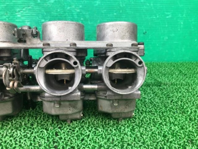 Carburador para Honda CB750F RC04 Foto 3 de 4