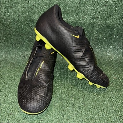 Nike Soccer Cleats Phantom VNM Size 7.5 US Black & Yellow A00577-007