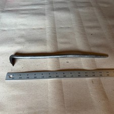 Harrold Rolling Head Pry Bar 15 Inch Made In Usa - Some Bend Harrold Rolling Head Pry Bar 15 Inch Made In Usa - Some Bend