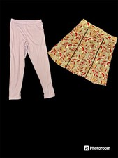 Woman  s Skirt And Leggings Large 