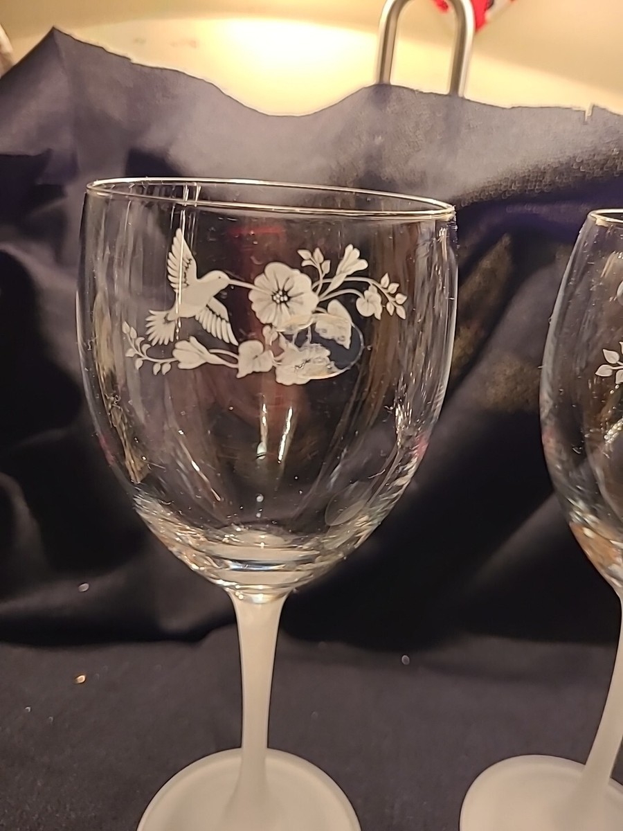 2 Avon 24% Lead Crystal 8.25” Hummingbird Etched Wine Glasses