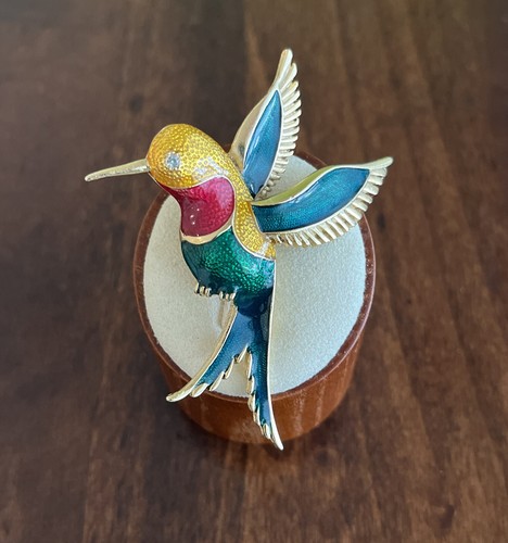 Hummingbird Brooch Large Gold Tone With Green Enamel & Rhinestone Eye Bird Pin - Picture 3 of 5