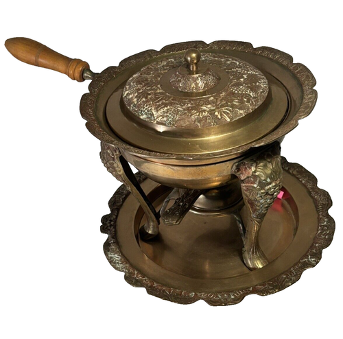 Beautiful Vintage All Brass Hand Made Korean Liquid Fuel Cooking Set - Picture 15 of 17