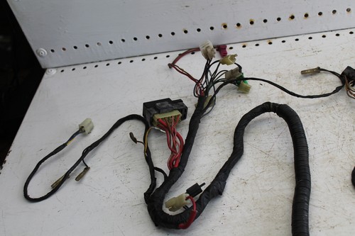 1988 YAMAHA FJ1200 MAIN WIRING WIRE HARNESS (YWH60) - Picture 3 of 9