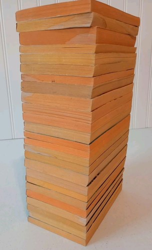 Lot of 25 ACE Books Sci-fi / Fantasy Paperback Dick Piper Heinlein Norton Fox - Picture 8 of 8