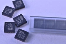 27 Microchip Technology Buffers & Line Drivers 2.5/3.3V Low Power Fanout Buffer 