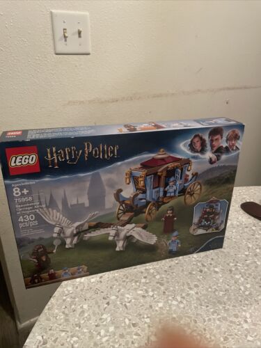 LEGO Harry Potter Beauxbatons' Carriage: Arrival at Hogwarts (75958) NEW Retired - Afbeelding 1 van 10