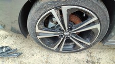Wheel 18x7-12 Alloy 5 Double Spoke Fits 20-23 Sentra 1133445