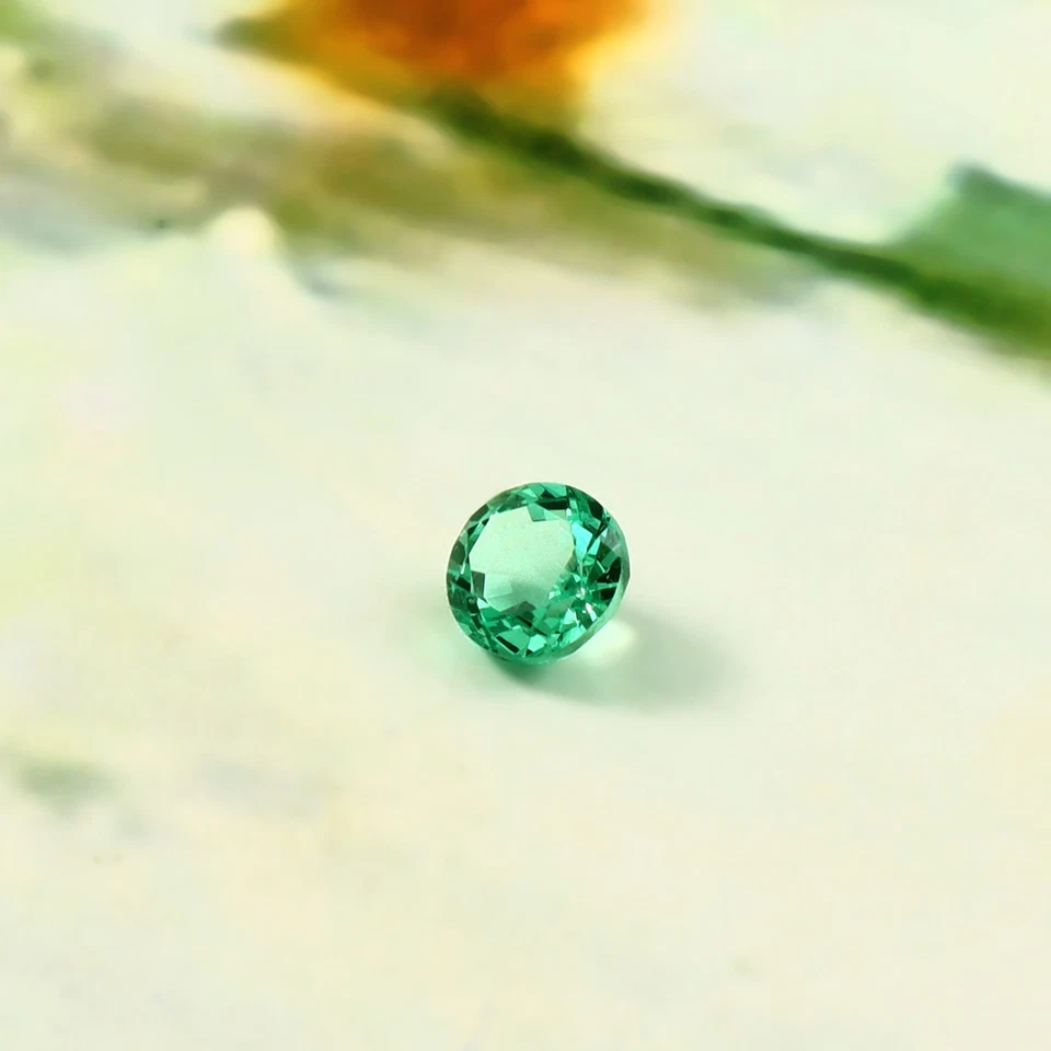 5x5 MM Lab Grown Hydrothermal Colombian Emerald Loose Gemstone Round Cut 0.65 CT - Image 4 of 4