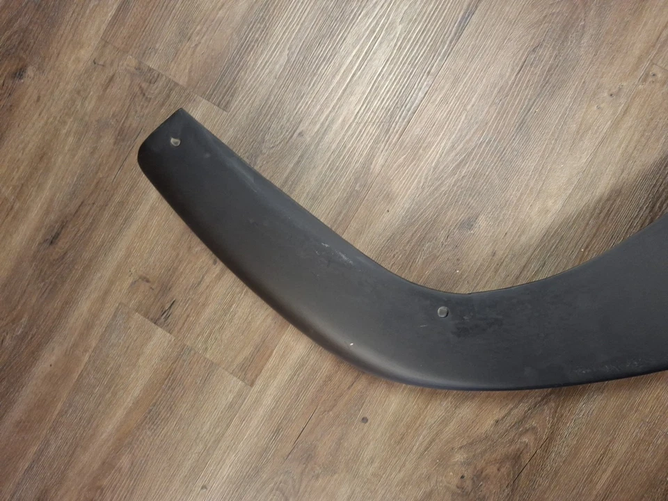 2005 - 2009 年法拉利 F430 前保险杠唇 — 第 2/4 张图片