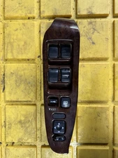 2000-04 Subaru Legacy/ Outback Power Window Control Switch Without Heated Mirror