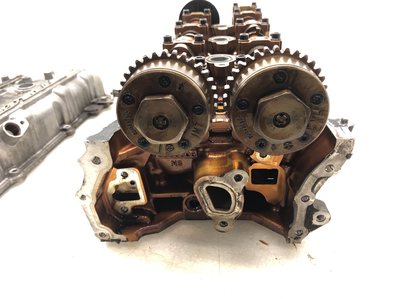 2014-2017 MASERATI GHIBLI S 3.0L V6 LEFT DRIVER SIDE CYLINDER HEAD W/ COVER OEM.