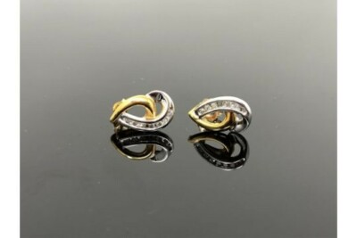 Ohrringe mit echten Diamanten und Weiß- und Gelbgold. Top Zustand ungetragen.