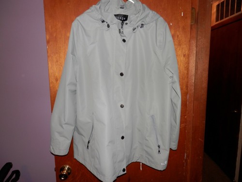 Nuage Invisiprint Waterproof Jacket 
