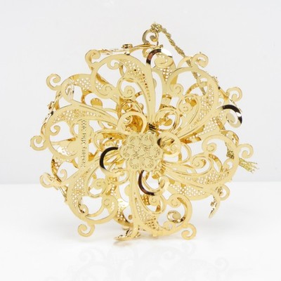 Danbury Mint 23K Gold Plated Christmas Ornament 2000 - Snowflake Swirl